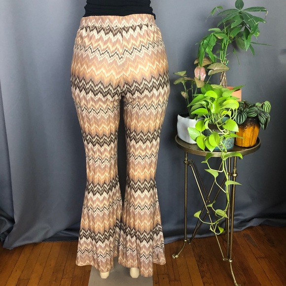 FOREVER 21 Knit Chevron Bellbottoms - Picture 3 of 5